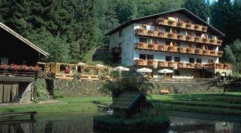 Wolffhotel Kopp Exterior photo